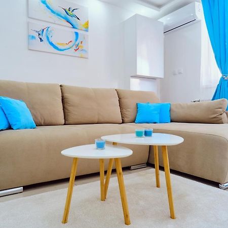 La Lorre Lux Apartment Jagodina Exterior foto